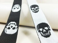 Totenkopf-Gurtband 30 mm in schwarz-silber